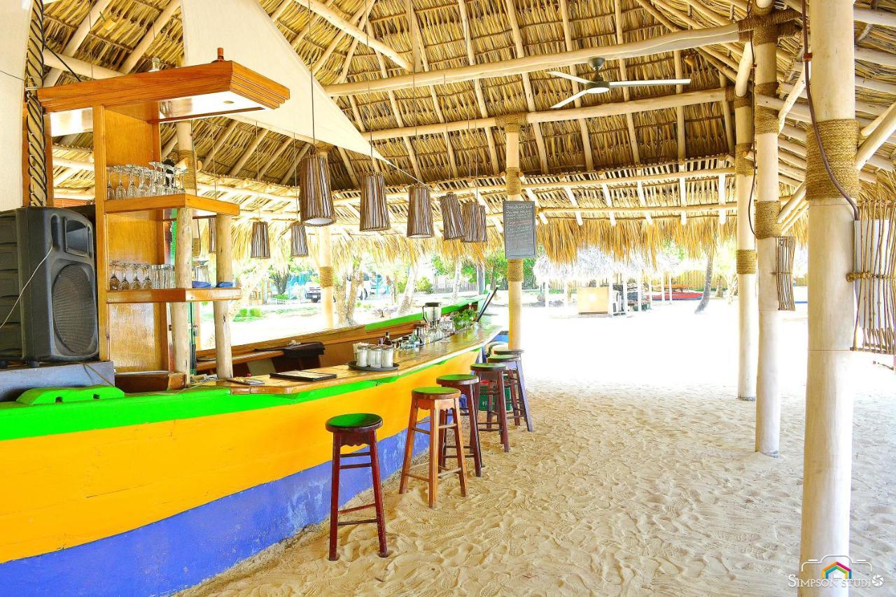 Arenas Beach Hotel Corn Island Extérieur photo